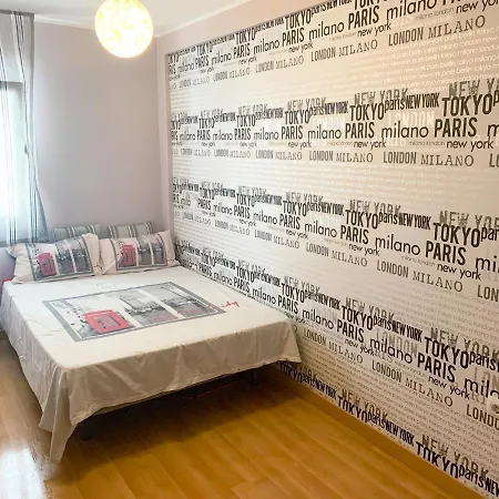Apartment Duplex A 3 Minutos De Playa De La Victoria *