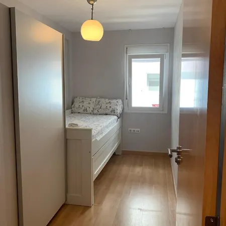 Duplex A 3 Minutos De Playa De La Victoria Apartment Cadiz
