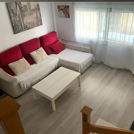 Duplex A 3 Minutos De Playa De La Victoria Apartment Cadiz
