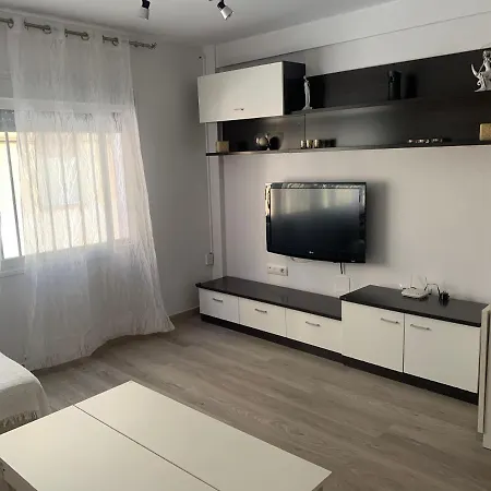 Duplex A 3 Minutos De Playa De La Victoria Apartment Cadiz